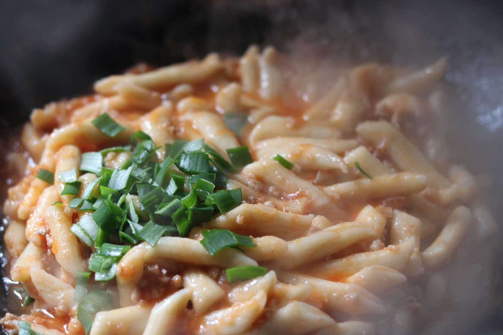 番茄空心面怎么做好吃,番茄空心面的做法步驟