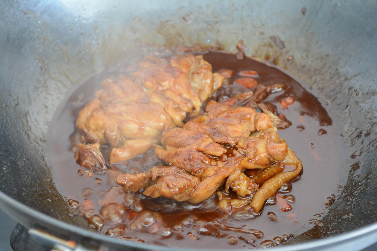 秘制雞腿飯?jiān)趺醋龊贸?秘制雞腿飯的做法步驟