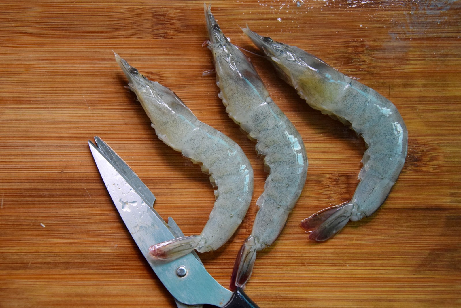 沙茶醬脆皮蝦怎么做好吃,沙茶醬脆皮蝦的做法步驟