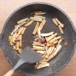 蘆筍杏鮑菇的做法步驟圖,蘆筍杏鮑菇怎么做好吃怎么做好吃,蘆筍杏鮑菇的做法步驟圖,蘆筍杏鮑菇怎么做好吃的做法步驟