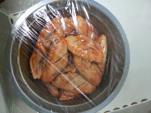 奧爾良烤雞翅怎么做好吃,奧爾良烤雞翅的做法步驟
