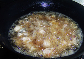 麻辣干鍋田雞怎么做好吃,麻辣干鍋田雞的做法步驟