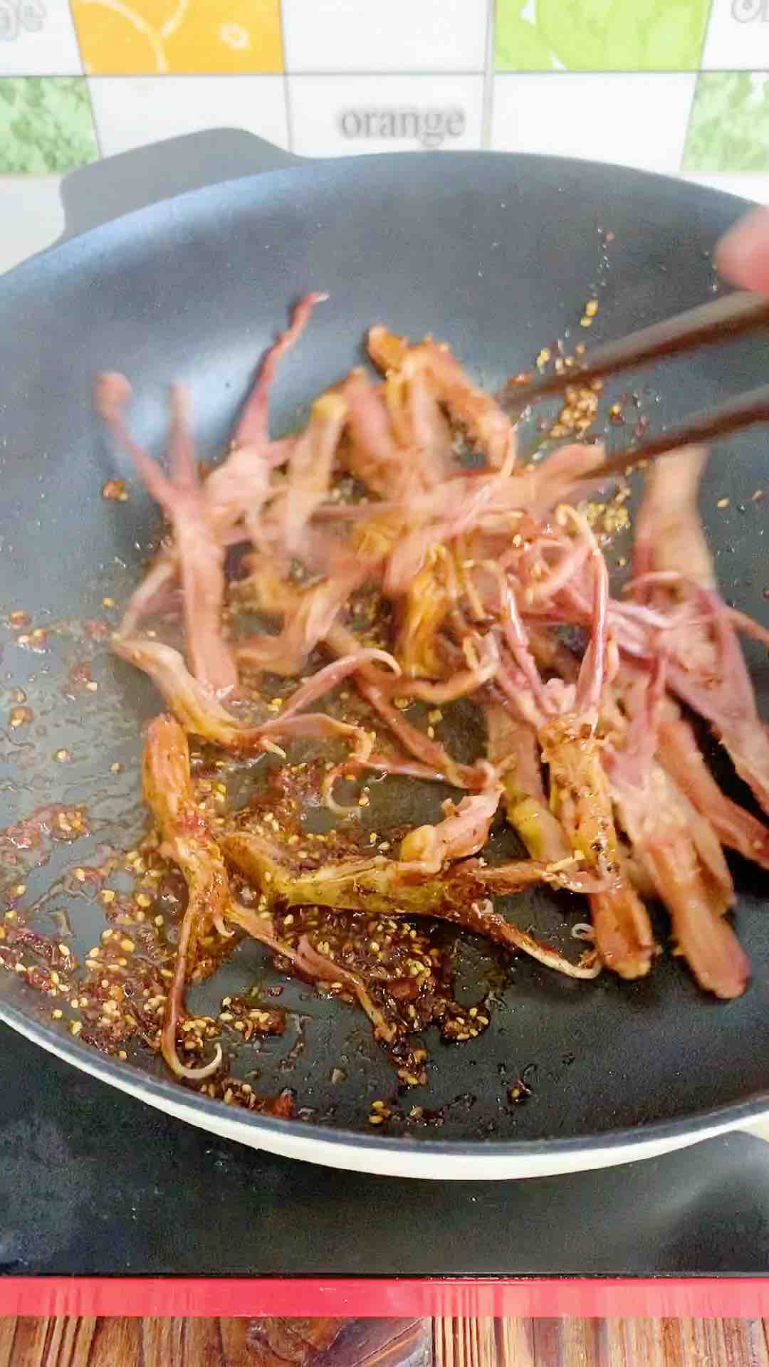 紅油鴨舌怎么做好吃,紅油鴨舌的做法步驟