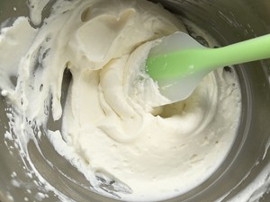 雙色蜜瓜奶油面包怎么做好吃,雙色蜜瓜奶油面包的做法步驟