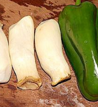 青椒杏鮑菇怎么做好吃,青椒杏鮑菇的做法步驟