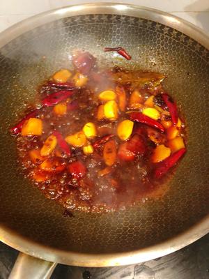 香辣牛雜煲怎么做好吃,香辣牛雜煲的做法步驟