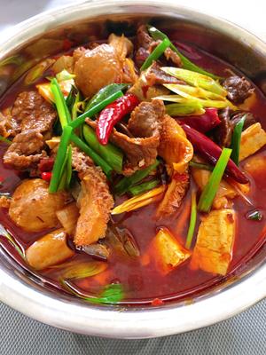香辣牛雜煲怎么做好吃,香辣牛雜煲的做法步驟