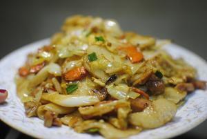 大排檔風(fēng)味炒年糕怎么做好吃,大排檔風(fēng)味炒年糕的做法步驟
