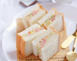 土豆泥芝士三明治怎么做好吃,土豆泥芝士三明治的做法步驟