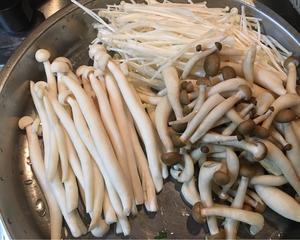 家庭簡易版壽喜鍋怎么做好吃,家庭簡易版壽喜鍋的做法步驟