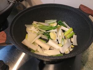 家庭簡易版壽喜鍋怎么做好吃,家庭簡易版壽喜鍋的做法步驟