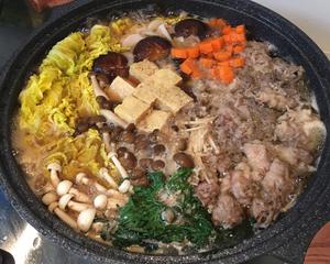家庭簡易版壽喜鍋怎么做好吃,家庭簡易版壽喜鍋的做法步驟