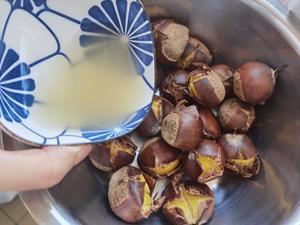 空氣炸鍋烤板栗怎么做好吃,空氣炸鍋烤板栗的做法步驟