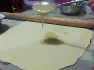 外酥里嫩的蔥花油餅怎么做好吃,外酥里嫩的蔥花油餅的做法步驟