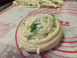 外酥里嫩的蔥花油餅怎么做好吃,外酥里嫩的蔥花油餅的做法步驟