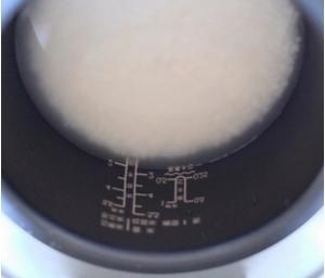 電飯煲山藥排骨粥怎么做好吃,電飯煲山藥排骨粥的做法步驟