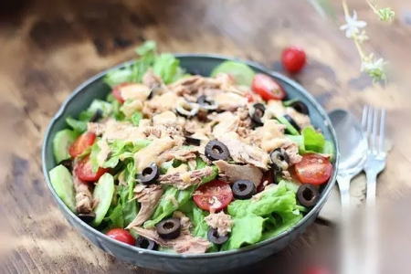 跟大廚學(xué)做地道西餐