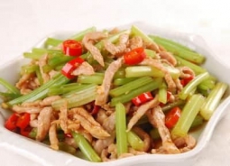 芹菜炒肉的做法視頻,芹菜炒肉怎么做好吃