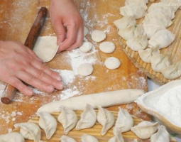 最詳細(xì)餃子的包法_水餃的包法_水餃的做法大全的做法視頻,最詳細(xì)餃子的包法_水餃的包法_水餃的做法大全怎么做好吃