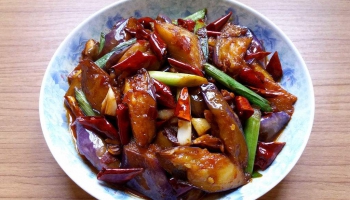 紅燒茄子的家常做法,紅燒茄子怎么做好吃的做法視頻,紅燒茄子的家常做法,紅燒茄子怎么做好吃怎么做好吃