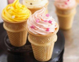 奶油冰淇淋怎么做好吃，奶油冰淇淋的家常做法的做法視頻,奶油冰淇淋怎么做好吃，奶油冰淇淋的家常做法怎么做好吃