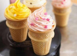 奶油冰淇淋怎么做好吃，奶油冰淇淋的家常做法的做法視頻,奶油冰淇淋怎么做好吃，奶油冰淇淋的家常做法怎么做好吃