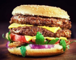 雙層牛肉漢堡的做法視頻,雙層牛肉漢堡怎么做好吃