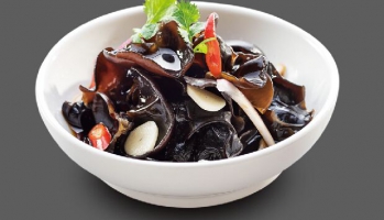 涼拌木耳的家常做法步驟圖,家常涼拌木耳怎么做好吃怎么做好吃,涼拌木耳的家常做法步驟圖,家常涼拌木耳怎么做好吃的做法步驟