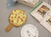 菠蘿披薩怎么做好吃,菠蘿披薩的做法步驟