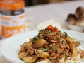 草菇肉醬面怎么做好吃,草菇肉醬面的做法步驟