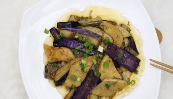 沙茶香煎杏鮑菇炒茄子怎么做好吃,沙茶香煎杏鮑菇炒茄子的做法步驟