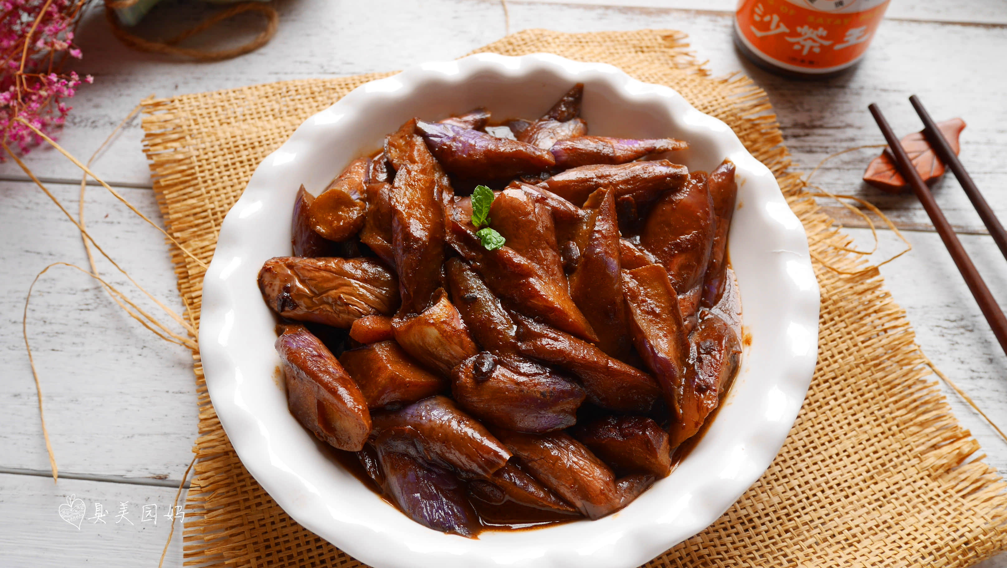 沙茶醬茄子怎么做好吃,沙茶醬茄子的做法步驟