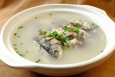 清燉鯽魚(yú)湯的做法步驟圖,清燉鯽魚(yú)湯怎么做好吃怎么做好吃,清燉鯽魚(yú)湯的做法步驟圖,清燉鯽魚(yú)湯怎么做好吃的做法步驟