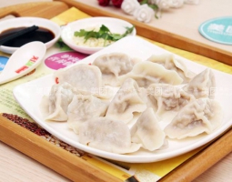 超小廚教你包豬肉包餃子，香蔥豬肉餡，吃過癮！的做法視頻,超小廚教你包豬肉包餃子，香蔥豬肉餡，吃過癮！怎么做好吃