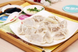 超小廚教你包豬肉包餃子，香蔥豬肉餡，吃過癮！的做法視頻,超小廚教你包豬肉包餃子，香蔥豬肉餡，吃過癮！怎么做好吃