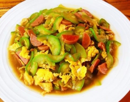 西葫蘆炒雞蛋的做法視頻,西葫蘆炒雞蛋怎么做好吃