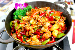 麻辣干鍋田雞怎么做好吃,麻辣干鍋田雞的做法步驟