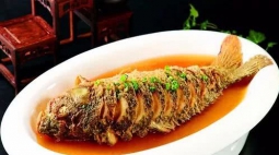 清蒸鯉魚的做法視頻,清蒸鯉魚怎么做好吃