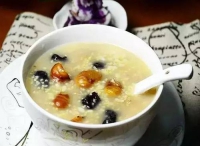 板栗燉小米粥怎么做好吃,板栗燉小米粥的做法步驟