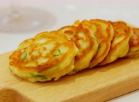 白蘿卜絲餅怎么做好吃,白蘿卜絲餅的做法步驟