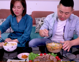 4斤牛腱子做醬牛肉，兩袋螺螄粉配著吃，大口吃肉大口嗦粉真過癮的做法視頻,4斤牛腱子做醬牛肉，兩袋螺螄粉配著吃，大口吃肉大口嗦粉真過癮怎么做好吃