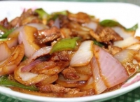 洋蔥炒肉