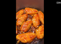 皮皮教做菜：奧爾良雞翅做法，隔壁小孩都饞哭了，好吃到爆