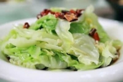 甘藍(lán)菜的做法視頻,甘藍(lán)菜怎么做好吃