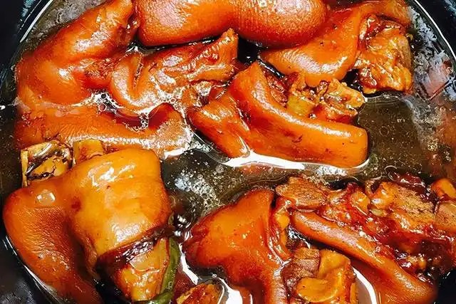 鹵豬蹄（鹵豬腳）怎么做好吃,鹵豬蹄（鹵豬腳）的做法步驟