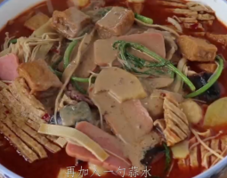 麻辣燙最好吃的做法的做法視頻,麻辣燙最好吃的做法怎么做好吃