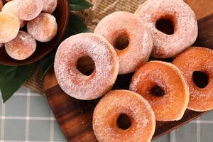 美式甜甜圈，有烤箱就能做怎么做好吃,美式甜甜圈，有烤箱就能做的做法步驟