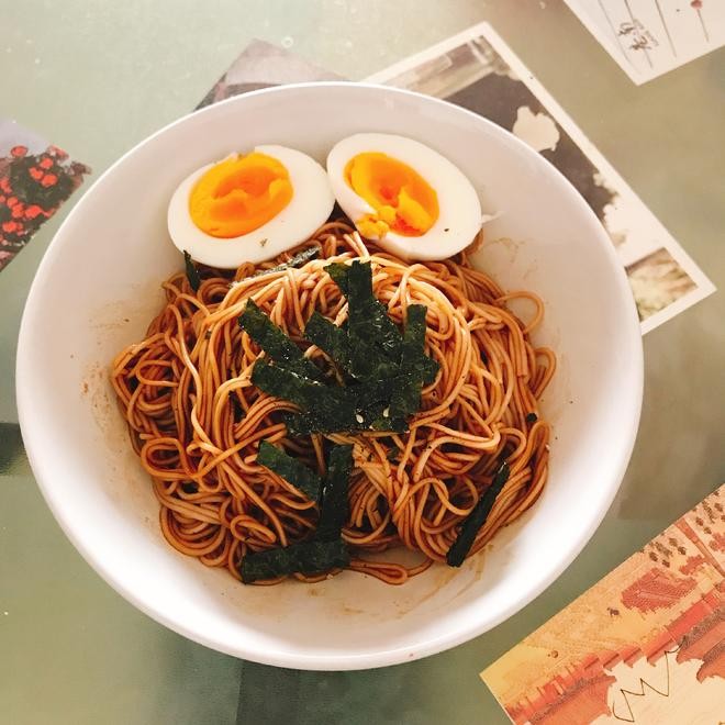 蔥油拌面，快手簡單，美味無敵怎么做好吃,蔥油拌面，快手簡單，美味無敵的做法步驟