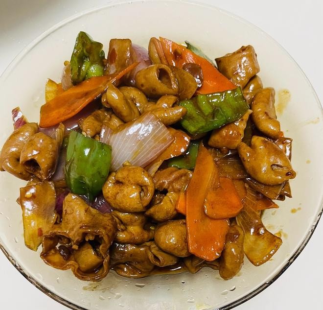 紅燒肥腸，這么做比賣的還好吃，簡單易做味道棒！怎么做好吃,紅燒肥腸，這么做比賣的還好吃，簡單易做味道棒！的做法步驟